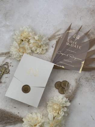 Kemer Kesim Altın Yaldızlı Şık Davetiye