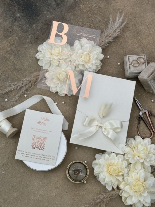 Rose Yaldız Baskılı Ve Kurdele Süslemeli Düğün Davetiyesi