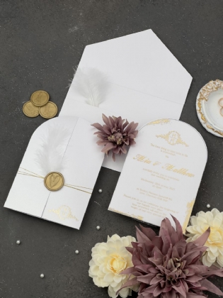 Kemer Akrilik Ve Zarflı Gold Detaylı Düğün Davetiyesi