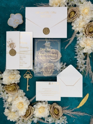 Modern Akrilik Düğün Davetiyesi