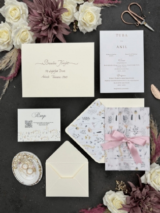 Gömme Baskılı Ve Çiçek Desen Baskılı Aydınger Zarflı Kurdeleli Davetiye